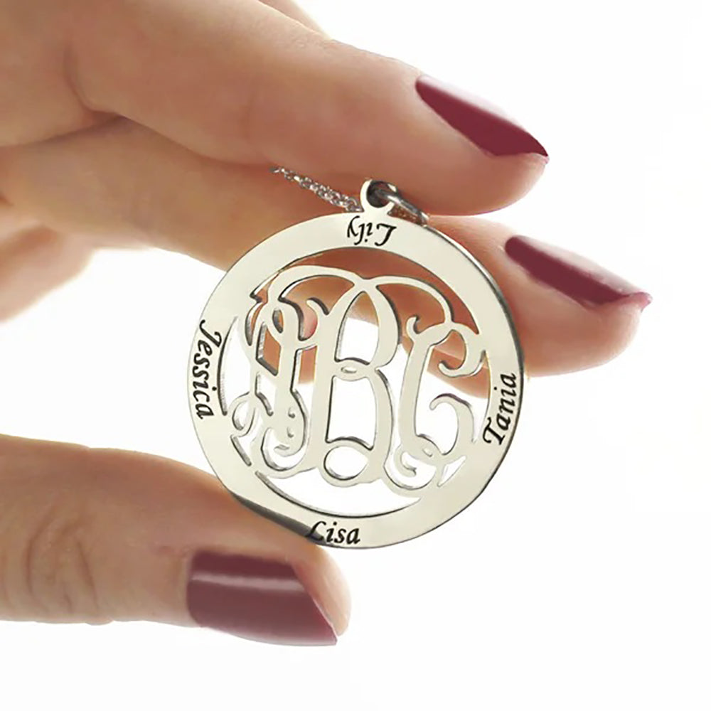 1-4 Names Engraved Family Circle Monogram Necklace in Sterling Silver-JUUR Personalized Jewelry