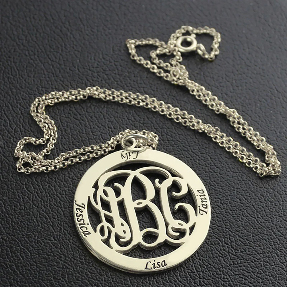 1-4 Names Engraved Family Circle Monogram Necklace in Sterling Silver-JUUR Personalized Jewelry